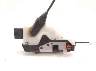 Recambio de cerradura puerta trasera derecha para peugeot 208 2012-2019 style referencia OEM IAM 9812501180  