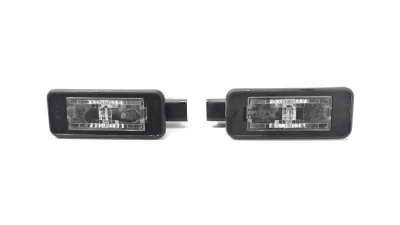 Recambio de piloto matricula para peugeot 208 2012-2019 1.2 12v vti referencia OEM IAM 9682403680 103F17420960 