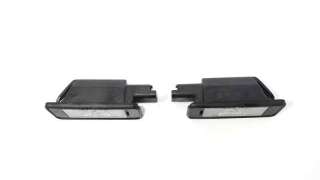 Recambio de piloto matricula para peugeot 208 2012-2019 1.2 12v vti referencia OEM IAM 9682403680 103F17420960 