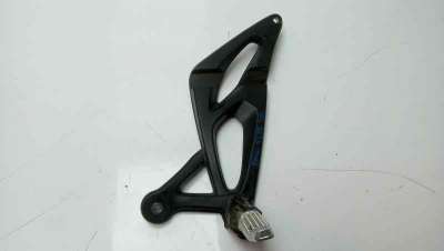 Recambio de estribo lateral para bmw k 1300 s/r/gt 2009-2016 k1300 r referencia OEM IAM 7660170  