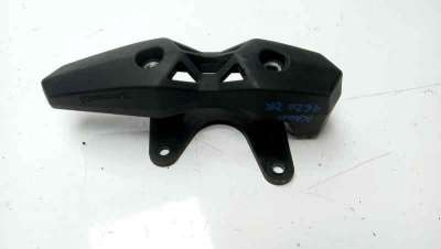 Recambio de estribo lateral para kawasaki versys 650 2015- versys 650 referencia OEM IAM 39156-1818  