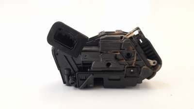 Recambio de cerradura puerta trasera izquierda para volkswagen golf vii variant (bv5) 2016- edition bmt referencia OEM IAM 5TA83