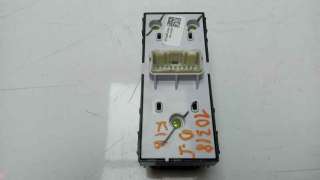 Recambio de mando elevalunas delantero izquierdo para kia ceed 2018- 1.4 cat referencia OEM IAM 93570J7100  