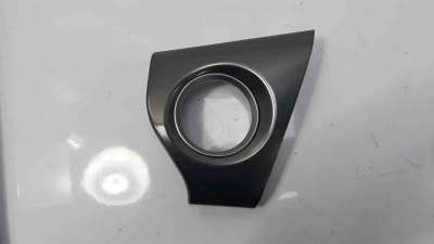 Recambio de moldura para toyota auris touring sports (e18) 2013-2019 active referencia OEM IAM   