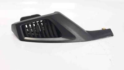 Recambio de rejilla aireadora para ssangyong xlv 2016-2019 1.6 cat referencia OEM IAM 7655135000  