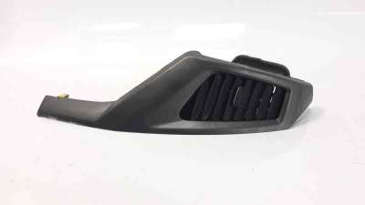 Recambio de rejilla aireadora para ssangyong xlv 2016-2019 1.6 cat referencia OEM IAM 7656135000  