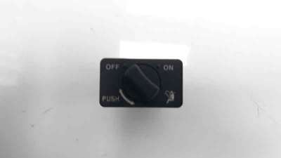 Recambio de interruptor para ssangyong xlv 2016-2019 1.6 cat referencia OEM IAM 8530014000  