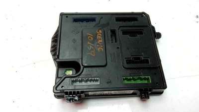 Recambio de caja reles / fusibles para renault scenic iii 2009-2016 grand selection referencia OEM IAM 284B18225R  