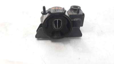 Recambio de soporte motor para ssangyong xlv 2016-2019 1.6 cat referencia OEM IAM 678303  