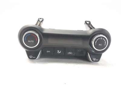 Recambio de mando climatizador para kia stonic (ybcuv) 2017- 1.0 tgdi cat referencia OEM IAM 97250H8220 97250H8XXX 