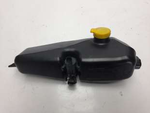 Recambio de deposito limpia para dacia sandero 2012- stepway referencia OEM IAM 289104583R  