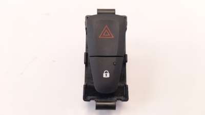 Recambio de warning para dacia sandero 2012- stepway referencia OEM IAM E3160101  