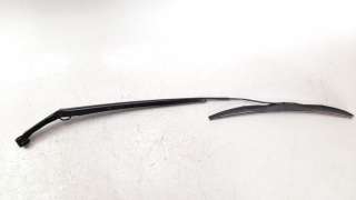 Recambio de brazo limpia delantero derecho para toyota rav 4 2012-2019 referencia OEM IAM 8521142140  