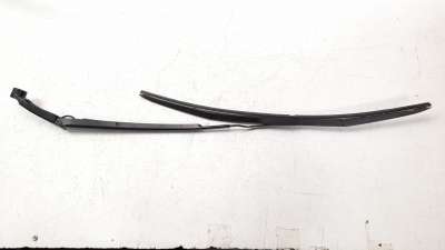 Recambio de brazo limpia delantero izquierdo para toyota rav 4 2012-2019 referencia OEM IAM 8522142150  