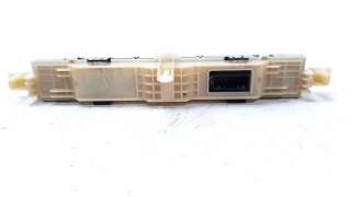Recambio de warning para toyota rav 4 2012-2019 referencia OEM IAM 8395042220  