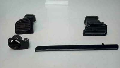 Recambio de rejilla aireadora para volkswagen golf vii lim. 2012-2017 gti bluemotion referencia OEM IAM 5G1819703  