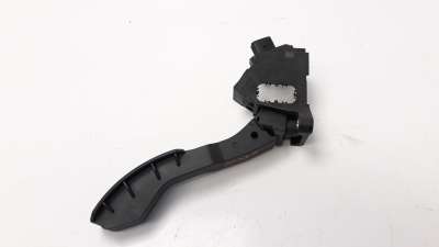 Recambio de potenciometro pedal para toyota auris 2012-2019 1.4 turbodiesel cat referencia OEM IAM 7811002011  