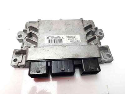 Recambio de centralita motor uce para renault clio iii 2005-2016 authentique referencia OEM IAM 8200522357  