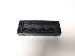 Recambio de caja reles / fusibles para opel insignia sports tourer 2008-2017 edition referencia OEM IAM 13505741  