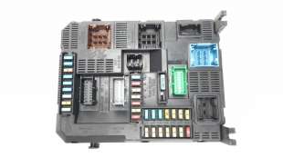 Recambio de caja reles / fusibles para peugeot 208 2012-2019 1.2 16v vti referencia OEM IAM 9819849680 50652488 