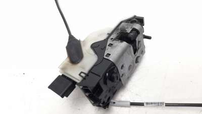 Recambio de cerradura puerta delantera derecha para peugeot 208 2012-2019 1.2 16v vti referencia OEM IAM 9812500780  