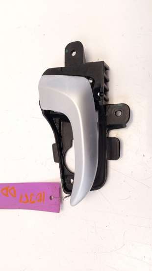 Recambio de maneta interior delantera derecha para hyundai i30 (gd) 2012-2017 1.4 crdi cat referencia OEM IAM 82623GD000  