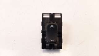 Recambio de mando elevalunas delantero derecho para cadillac srx 2004-2007 v8 sport luxury referencia OEM IAM 25750264  