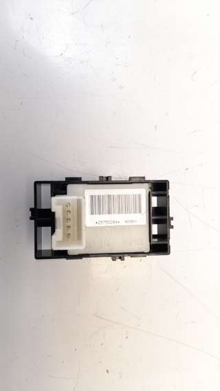Recambio de mando elevalunas delantero derecho para cadillac srx 2004-2007 v8 sport luxury referencia OEM IAM 25750264  