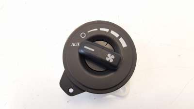 Recambio de mando calefaccion / aire acondicionado para cadillac srx 2004-2007 v8 sport luxury referencia OEM IAM 25725551  