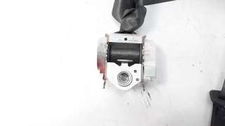 Recambio de cinturon seguridad trasero central para renault clio iii 2005-2016 1.2 referencia OEM IAM 33056057F  