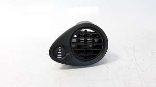 Recambio de rejilla aireadora para renault clio iii 2005-2016 1.2 referencia OEM IAM 220410AN  