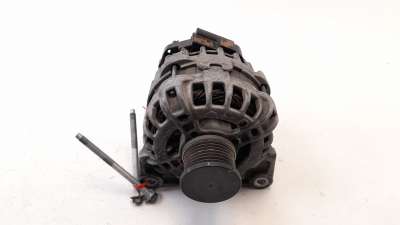 Recambio de alternador para renault twingo iii 2014- 1.0 sce referencia OEM IAM 231006007R ALF070501 A10790
