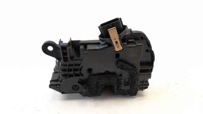 Recambio de cerradura puerta trasera derecha para renault twingo iii 2014- 1.0 sce referencia OEM IAM 825022177R  