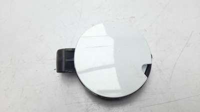 Recambio de tapa exterior combustible para peugeot 208 2012-2019 1.4 hdi fap referencia OEM IAM 9807206080  