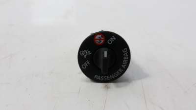 Recambio de interruptor para renault clio iv 2012- limited referencia OEM IAM 681995290R  