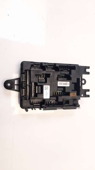 Recambio de caja reles / fusibles para bmw serie 3 lim. (f30) 2015-2018 2.0 16v turbodiesel referencia OEM IAM 938907001   2
