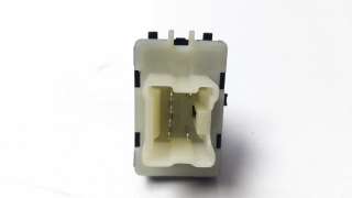 Recambio de mando elevalunas delantero izquierdo para dacia sandero 2012- stepway referencia OEM IAM 254214937R  