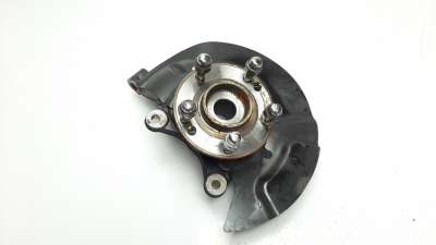 Recambio de mangueta delantera izquierda para hyundai tucson 2015- 2.0 crdi cat referencia OEM IAM 51715D7000  