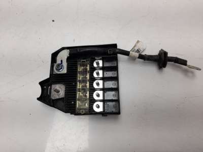 Recambio de caja reles / fusibles para opel grandland x 2017- 1.2 referencia OEM IAM 94264  