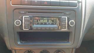 Recambio de sistema audio / radio cd para volkswagen polo (6r1) 2009-2014 1.2 referencia OEM IAM 5M0035156D  