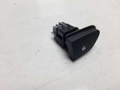 Recambio de interruptor para renault captur 2013- zen referencia OEM IAM 252103678R  
