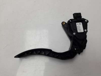 Recambio de potenciometro pedal para renault captur 2013- zen referencia OEM IAM 180029347R  