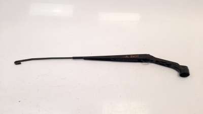 Recambio de brazo limpia delantero derecho para mitsubishi space star (a00) 2013- 1.2 referencia OEM IAM W8257  