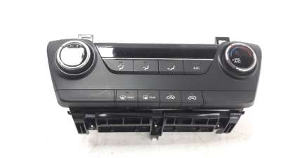 Recambio de mando climatizador para hyundai tucson 2015- 1.6 cat referencia OEM IAM 97250D7000TRY  