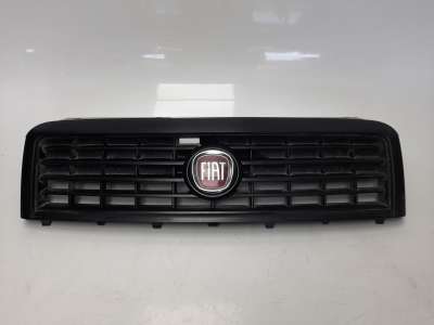 Recambio de rejilla delantera para fiat doblo (119) 2005-2010 1.3 16v jtd cat referencia OEM IAM 735395576  