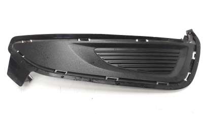 Recambio de rejilla paragolpes derecha para hyundai tucson 2015- 1.6 cat referencia OEM IAM 86526D7000  