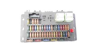 Recambio de caja reles / fusibles para mini r50 2001-2007 one referencia OEM IAM 518030515  