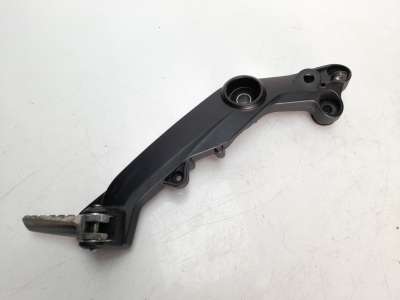 Recambio de estribo lateral para ducati scrambler 1100 2017- scrambler 1100 referencia OEM IAM 2822A  