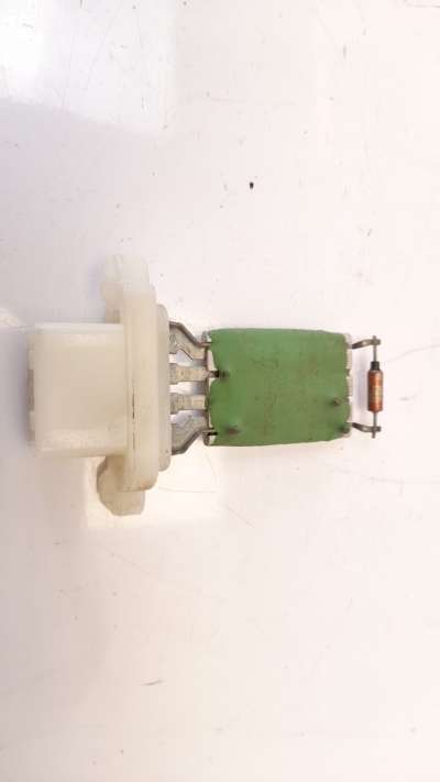 Recambio de resistencia calefaccion para ford fusion (cbk) 2002-2013 1.4 tdci cat referencia OEM IAM 3M5H18B647AC  