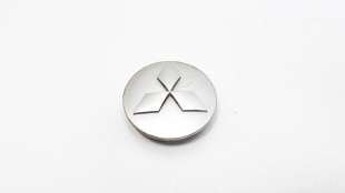 Recambio de tapacubos para mitsubishi l 200 2015-2019 referencia OEM IAM MR992805  